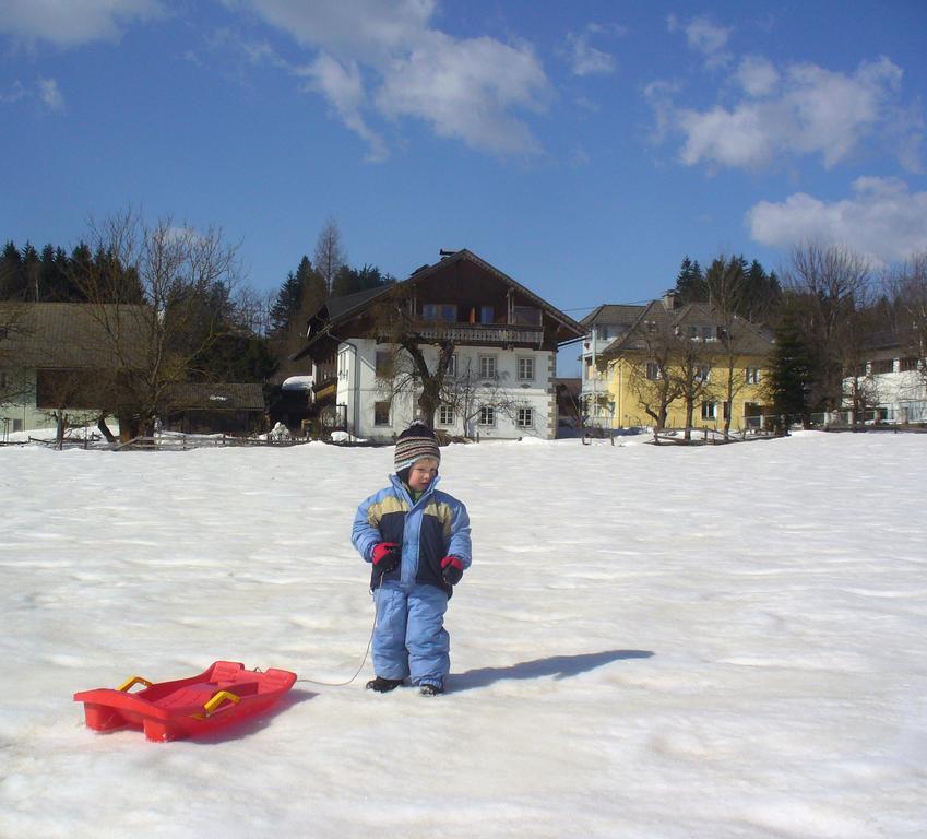 Zimmer Und Ferienwohnungen "Heidis Welt" Podlanig Hermagor-Pressegger See Luaran gambar
